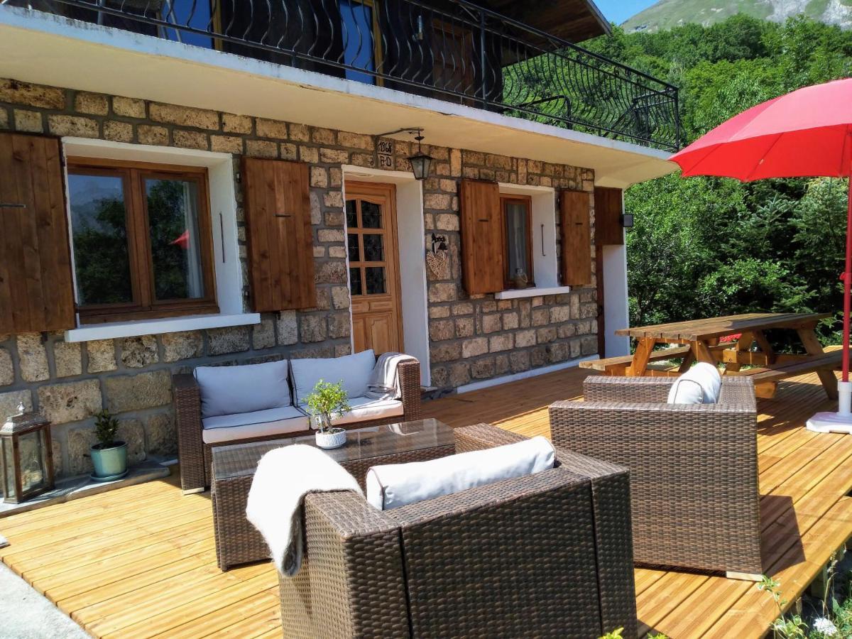 Jarrier Le Petit Chalet-Leard מראה חיצוני תמונה